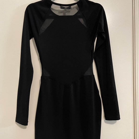 Elizabeth and James Black Long Sleeve Cocktail Dress - Picture 5 of 5